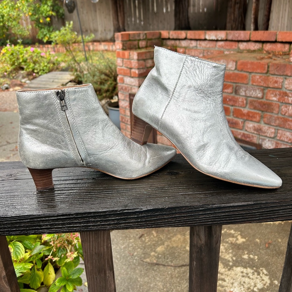 Madewell Portia Boot, Metallica Leather, kitten heel Size 7